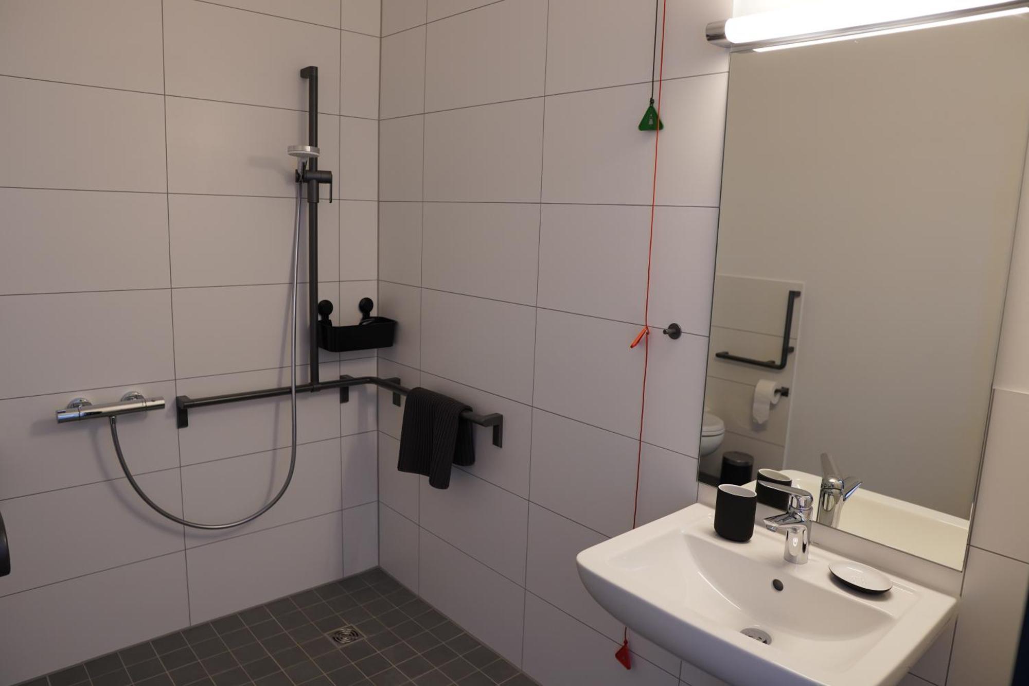 لانشتاين Isa Rheinquartier - Moderne Und Barrierefreie Ferienapartments المظهر الخارجي الصورة